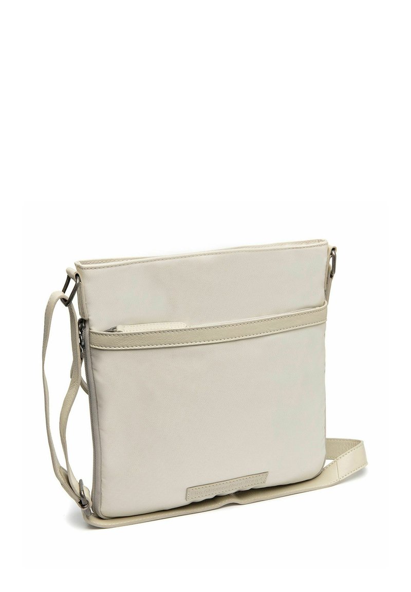 Borsa a tracolla beige realizzata in tessuto resistente, dotata di una tasca frontale con cerniera, cinturino regolabile e superficie liscia per una presa facile.
