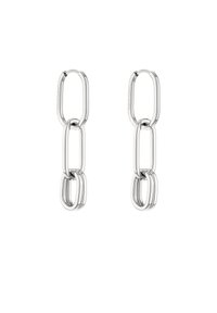 Orecchini a cerchio in argento con un design a catena composto da tre forme ovali collegate. Superficie metallica liscia e lucida con dettagli minimi.