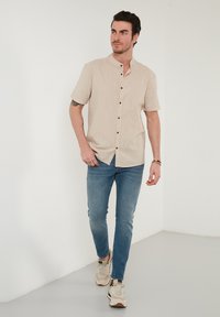 Buratti SHORT SLEEVE - Ing - stone colored
