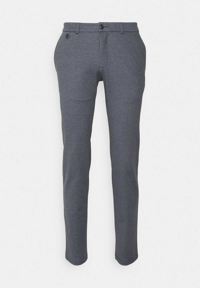 Pantalon ajusté en motif pied-de-poule gris foncé, doté d'une taille plate, de deux boutons de fermeture et de poches latérales avec une texture lisse.