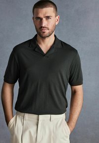 Next Polotričko - olive green