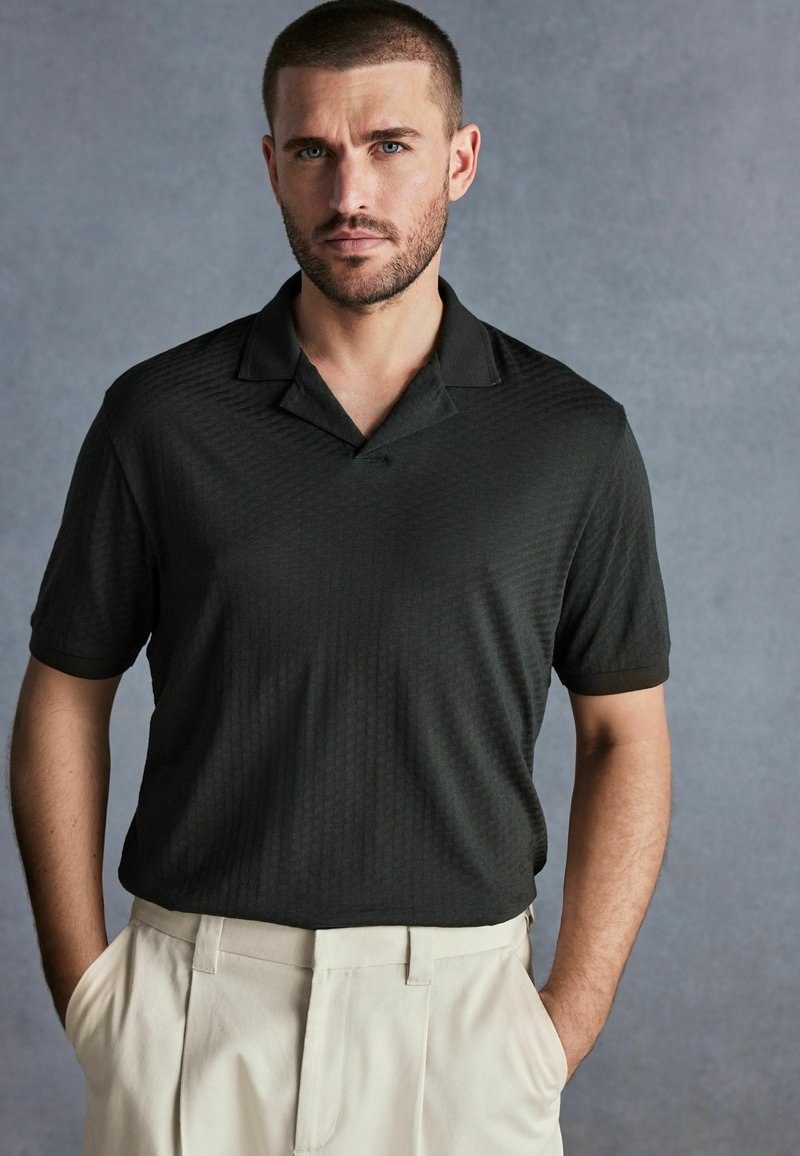 Next Polotričko - olive green