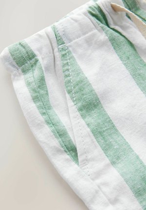 Next PULL-ON REGULAR FIT - Pantaloni scurți - sage white stripe