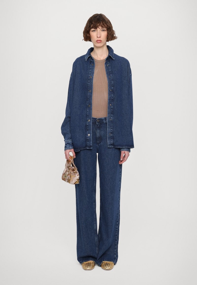 Won Hundred Overhemdblouse blauw denim/bluedenim Won Hundred Overhemdblouse blauw denim/bluedenim