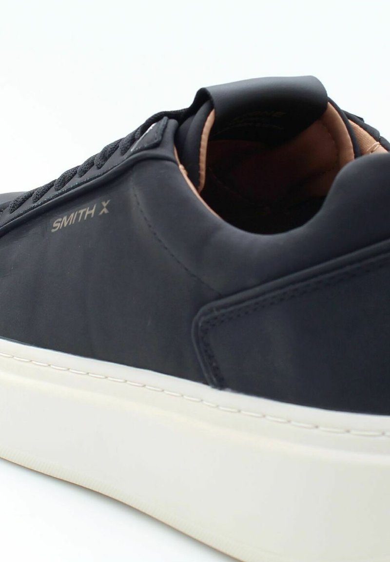 ALEXANDER SMITH Trainers black Zalando