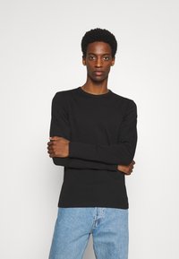 Lindbergh O-NECK - Langarmshirt - black