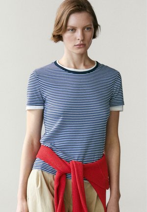 Massimo Dutti SHORT SLEEVE T-SHIRT WITH DOUBLE TRIM 06899116 - T-shirts print - mottled light blue
