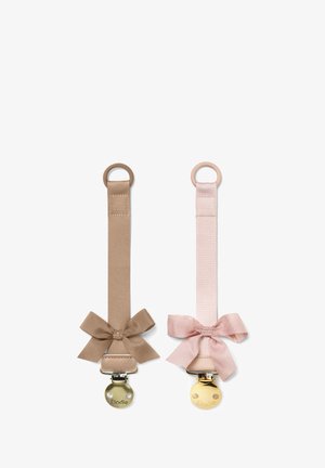 Elodie Suttesnor - powder pink soft terracotta