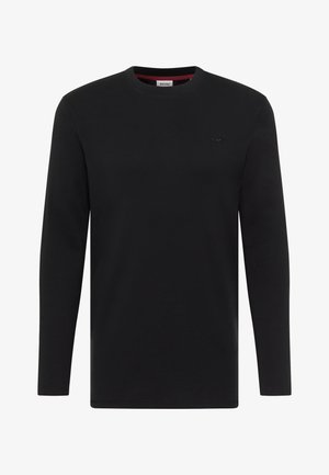 Tricou negru cu mânecă lungă și guler rotund, cu un logo subtil pe piept, realizat de brandul Mustang, afișat pe un fundal alb.