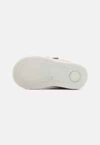 Froddo ROSARIO - Sneaker low - pink