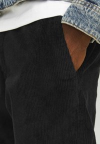 Jack & Jones RELAXED FIT  - Pantalon classique - black