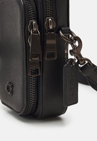 COACH PHONE CROSSBODY - Maska za mobitele - black