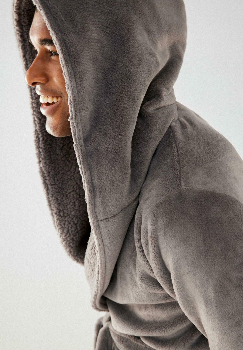 Chelsea Peers FLUFFY HOODED - Dressing gown