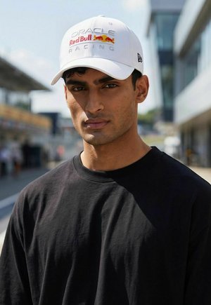 New Era, 9FORTY STRAPBACK   RED BULL RACING - Gorra - white