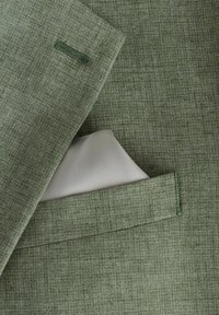 Thumbnail Image 3