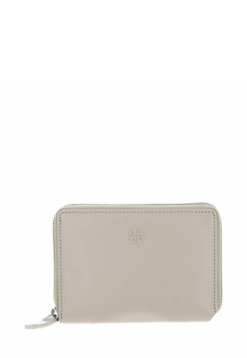 Portefeuille en cuir beige avec fermeture éclair, présentant des détails de couture subtils et un logo embossé sur le devant. Texture lisse.