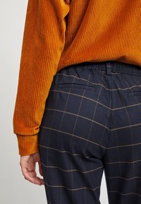 Object OBJLISA SLIM PANT - Trousers - sky captain