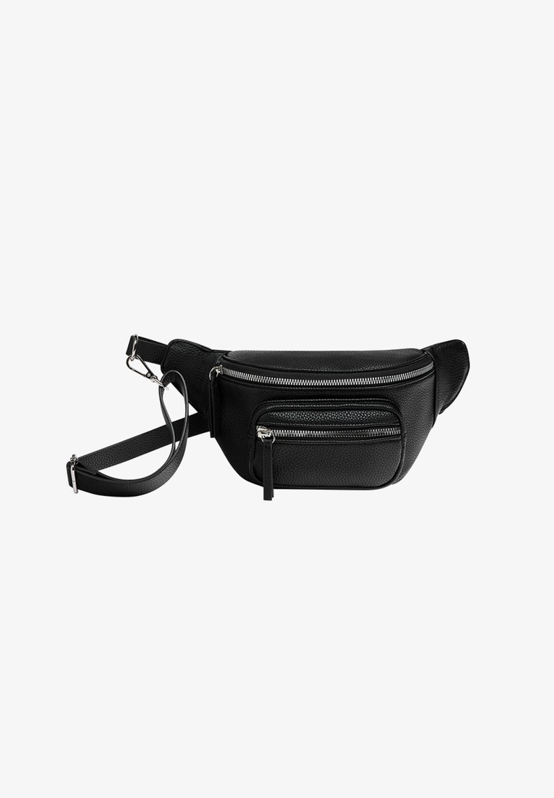 Sac ceinture en cuir noir avec deux compartiments zippés et bandoulière réglable avec boucle et fermoir métallique.