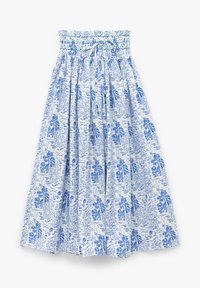 Blauwe en witte bloemenpatronen maxi-rok met smocktail, vloeiende stof en lengte tot halverwege het onderbeen. Bevat ingewikkelde tropische illustraties.
