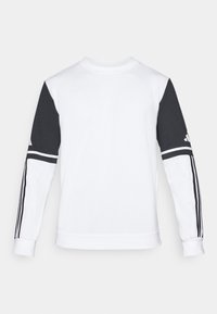 Unselected, white