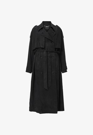 Svart trenchcoat i mocka med dubbelknäppt design, bälte och axeldetaljer. Långa ärmar med vikbara manschetter.