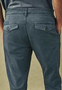 Next SLIM FIT PREMIUM - Vászonnadrágok - blue