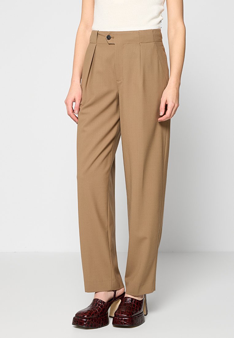 closed Broek bruin closed Broek bruin