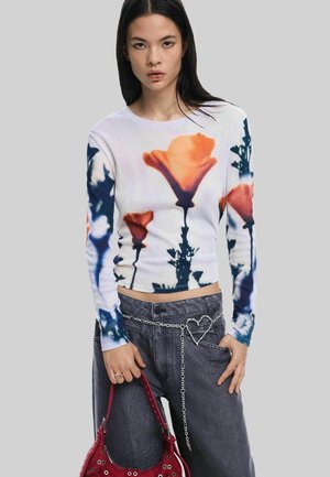 POPPY - Longsleeve - white