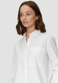 s.Oliver Overhemdblouse - weiß