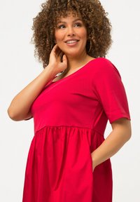 Ulla Popken Vestido ligero - auburn