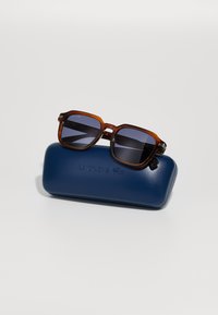 Lacoste Sončna očala - brown