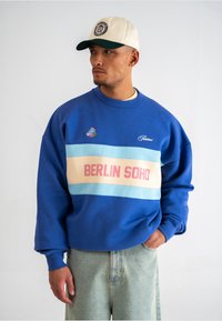 CREW NECK - Sweatshirt - blue cream
