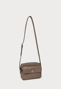 Lauren Ralph Lauren CROC EMBOSSED MEDIUM MARCY CAMERA BAG - Borsa a tracolla - taupe brown