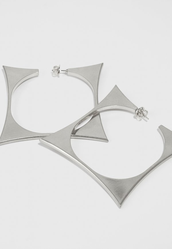 CHUNK EAR HOOPS - Earrings2