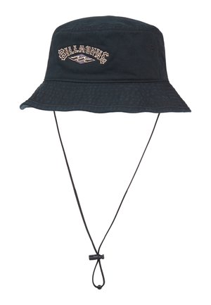 Bob bleu marine avec cordon ajustable sous le menton, présentant un logo "Billabong" brodé et un motif de vague à l'avant.