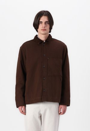 CHORE - Jeansjakke - woodsy brown