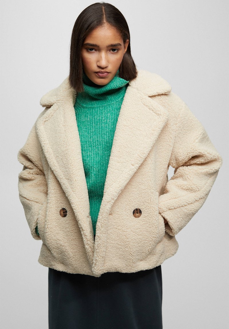 Pull And Bear Winter 2017