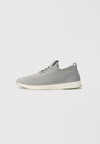 Unselected, grey