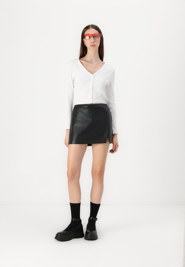Vegan Leather A-Line Mini Skort - Shorts2