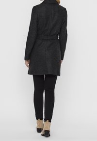 Vero Moda Tall Cappotto corto - mottled dark grey