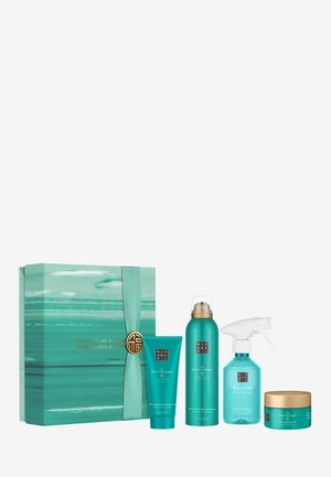 LOTUS & WHITE TEA BODY & HOME GIFT SET - MEDIUM - RITUAL OF KARMA - Kit bagno e corpo - -