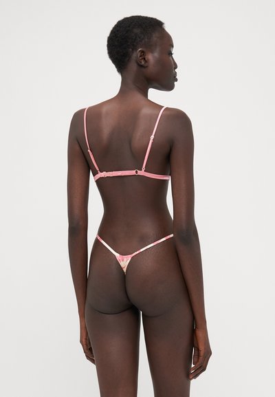 KIKI DE MONTPARNASSE PAPILLON ET ORCHIDEE - Perizoma - pink