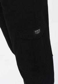 Niet geselecteerd, black