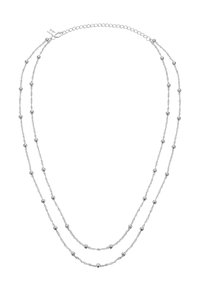 Halskette in Silberoptik mit drei Lagen, bestehend aus verdrehten Ketten und gleichmäßig entlang der Länge verteilten runden Perlen. Verschluss mit Karabinerverschluss.