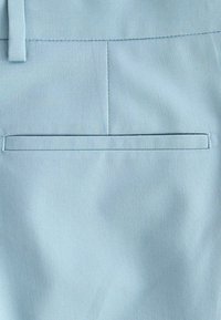Next RELAXED FIT MOTIONFLEX - Anzughose - light blue