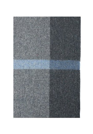 Tissu à motif pied-de-poule gris et gris foncé avec une rayure bleue, présentant un tissage texturé et des blocs de couleur contrastants.