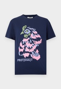 Επιλέχθηκε, navy