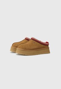 UGG TAZZ II - Clogs - chestnut