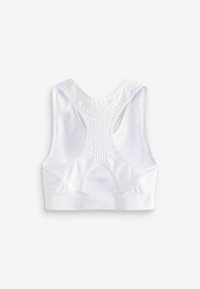 Biały stanik sportowy o kroju z plecami w stylu "racerback". Wykonany z gładkiego materiału, z teksturowanym panelem z tyłu oraz wspierającą elastyczną taśmą.