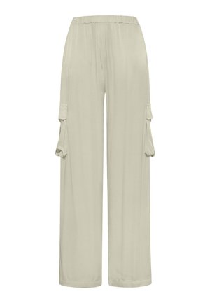 Pantalones cargo de pierna ancha en color beige claro con cintura elástica y bolsillos laterales. La tela es suave con una textura ligeramente brillante.